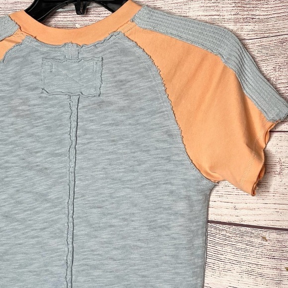 We The Free You're the Best Tee Peach and Blue V Neck Short Sleeve Top XS - Picture 6 of 12